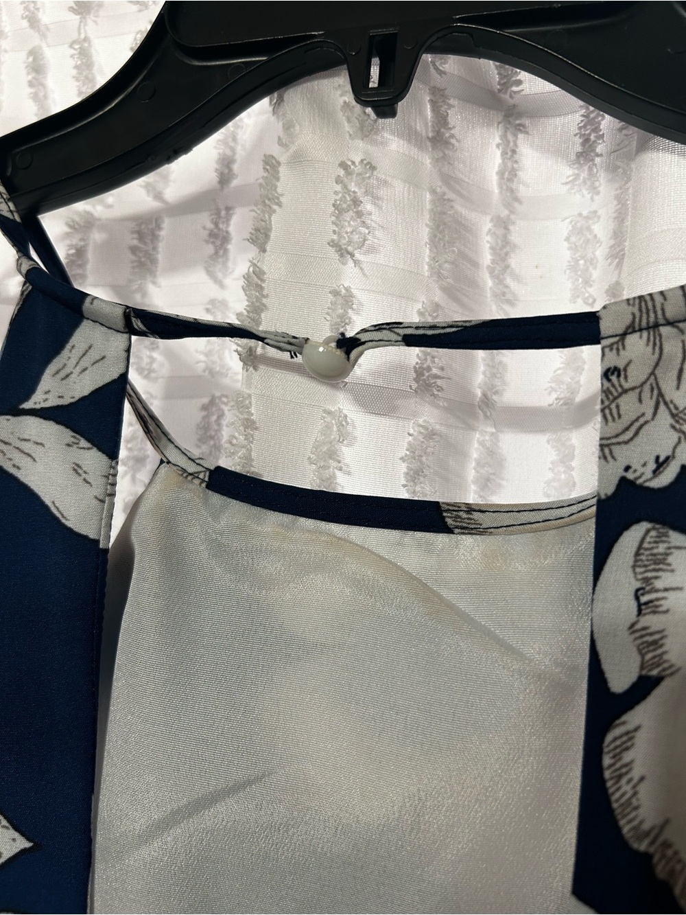 Women’s Medium Navy Blue Floral Halter Dress - Picture 9 of 14
